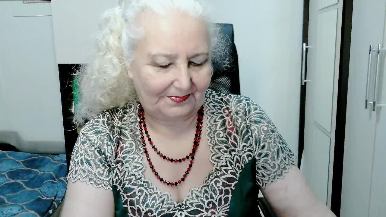 GrannyWants Adult Chat September 17, 2025