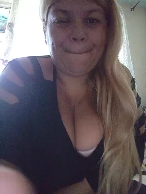 buniaya123 Adult Chat September 17, 2025