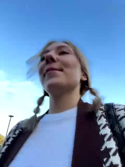 CHERRY-LADY- Adult Chat September 17, 2025