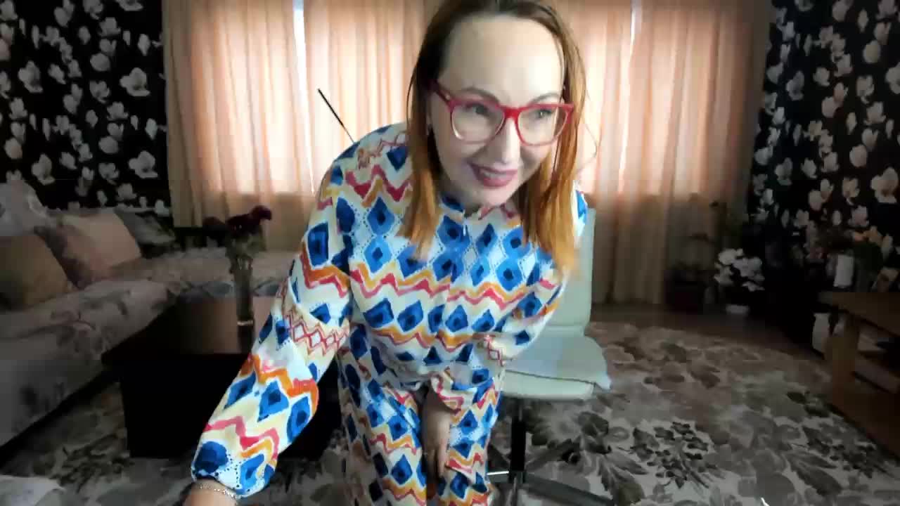 Pink-Lips Adult Chat September 16, 2025