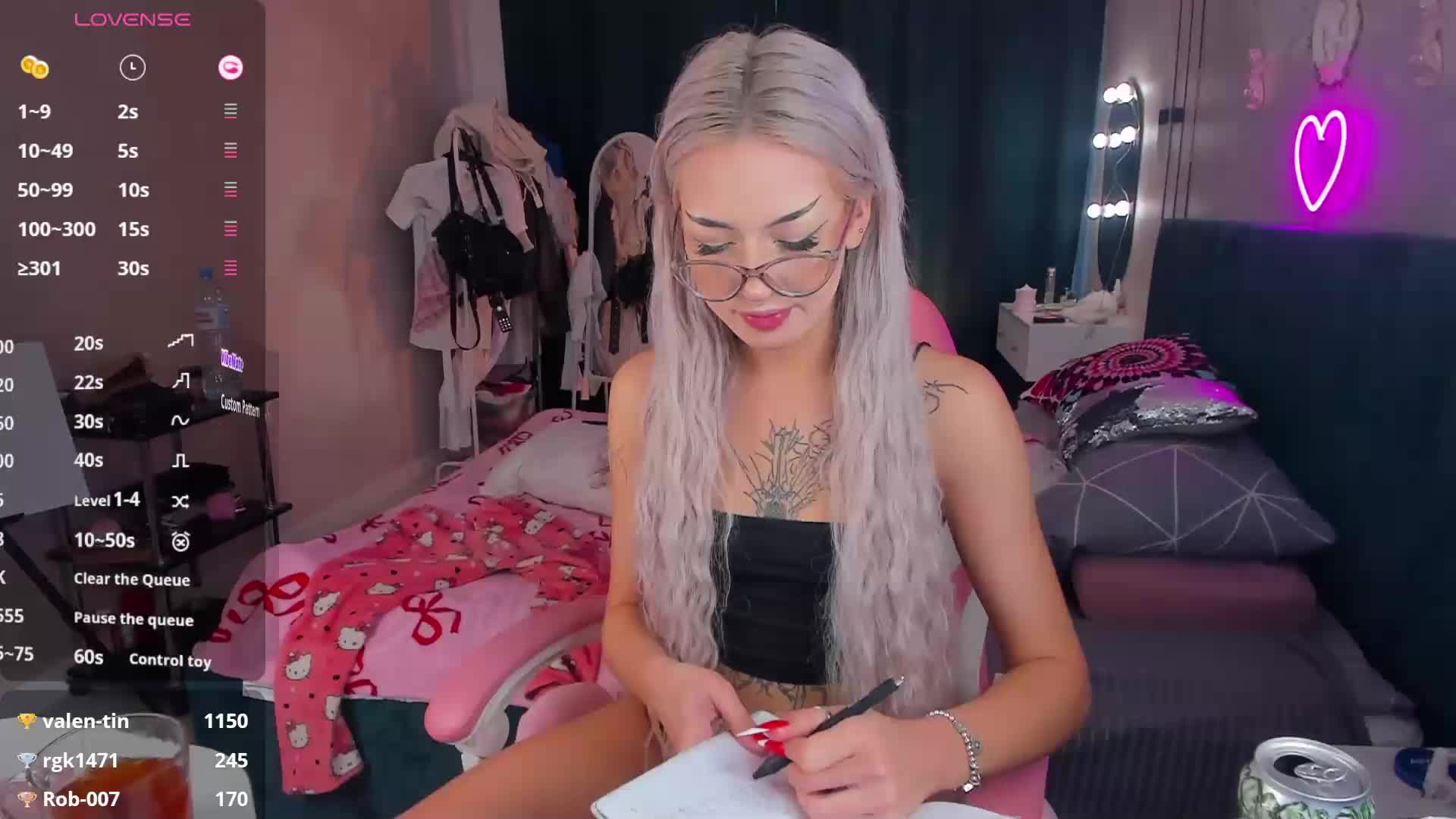 WhiteMinti Adult Chat September 17, 2025