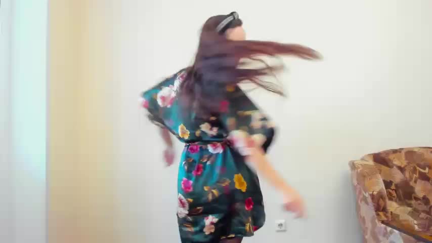 Sabrina_Lavv Adult Chat September 17, 2025