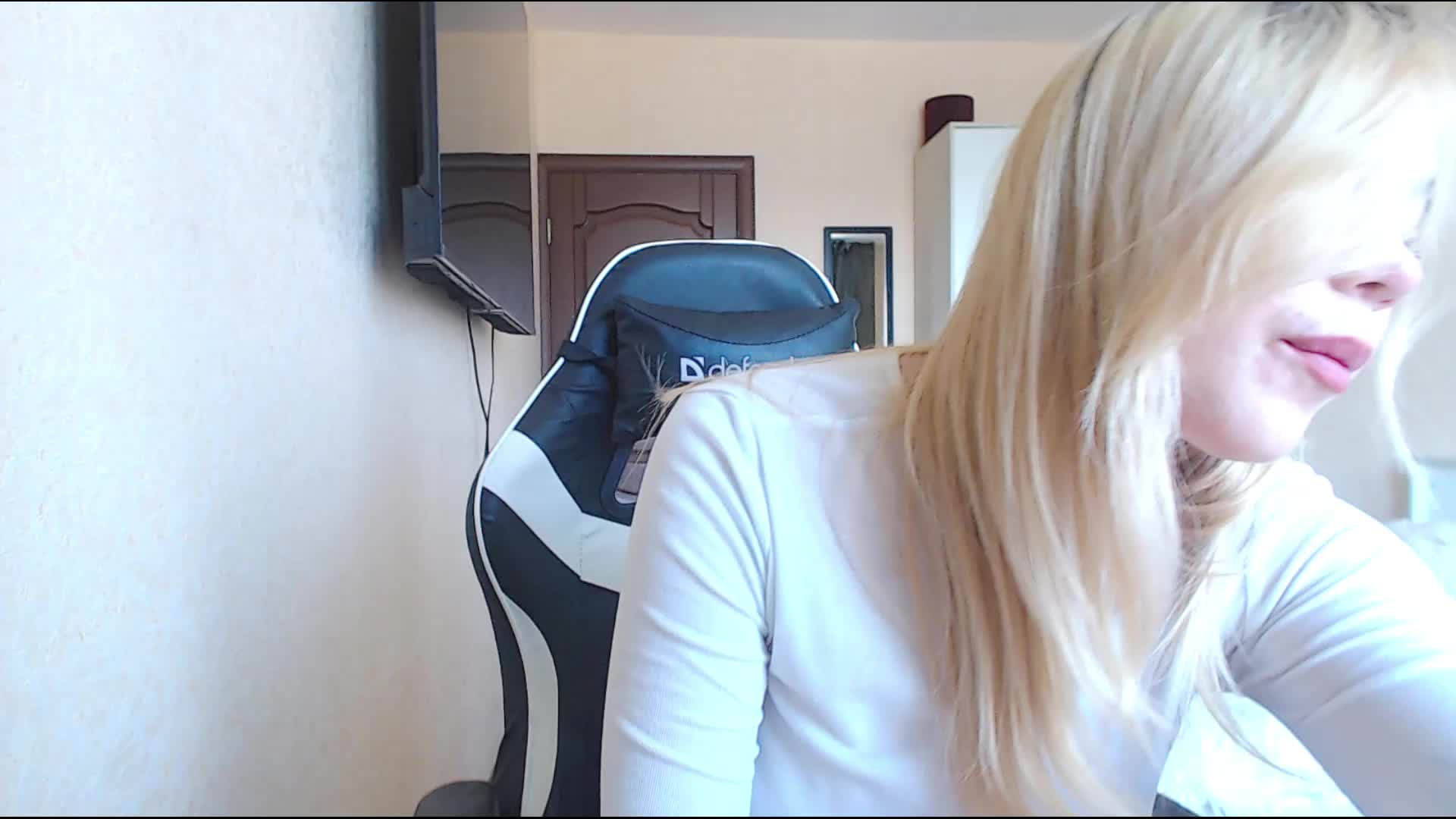 maksisy Adult Chat September 17, 2025