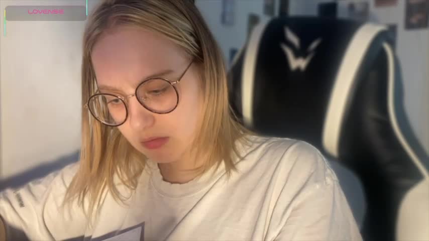 JacyWinslat Adult Chat September 17, 2025