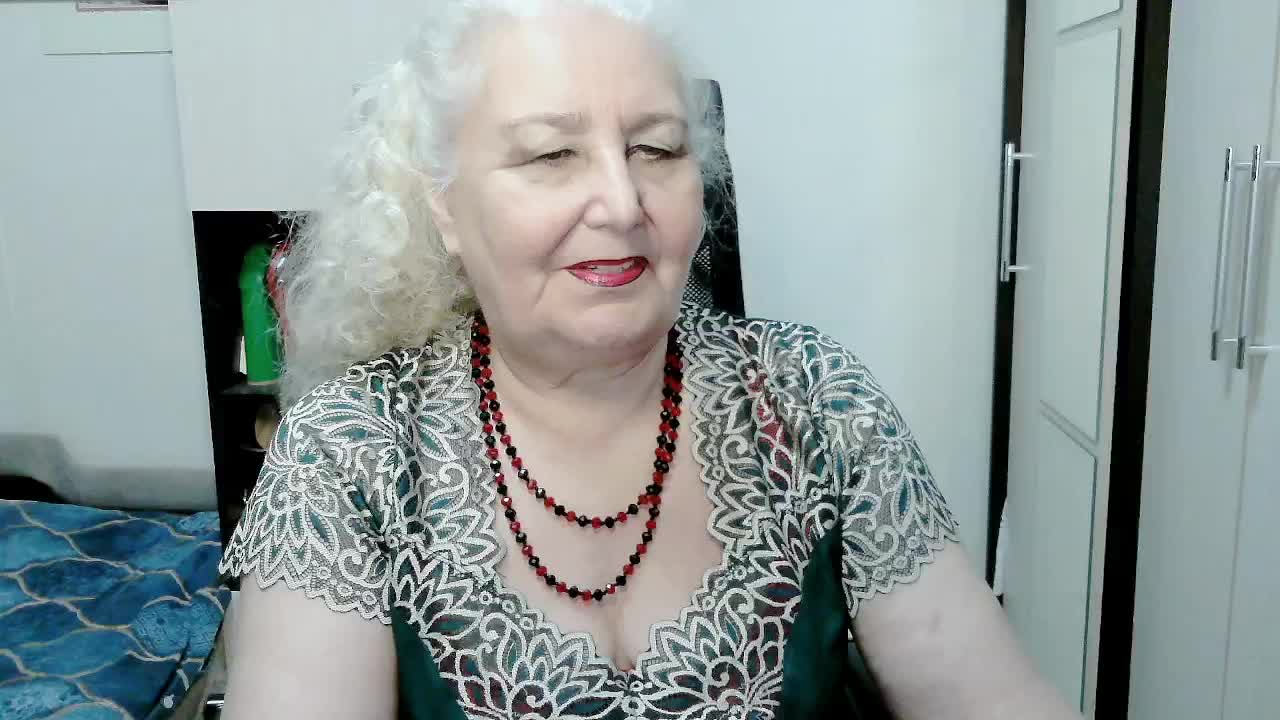 GrannyWants Adult Chat September 17, 2025