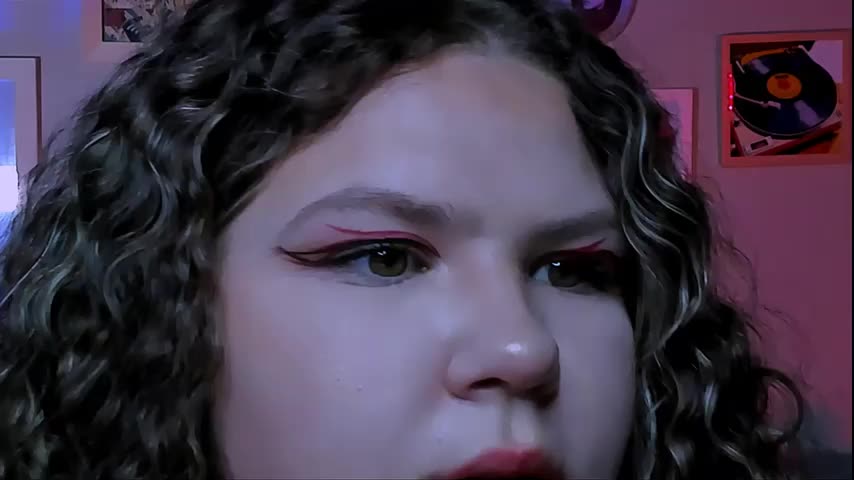 FlorenceAnderson Adult Chat September 17, 2025