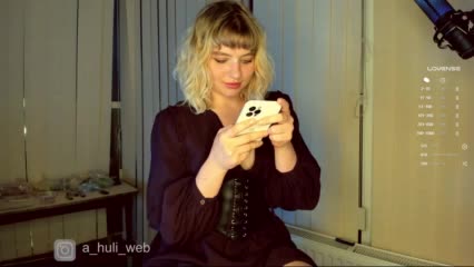 A-Huli Adult Chat September 17, 2025