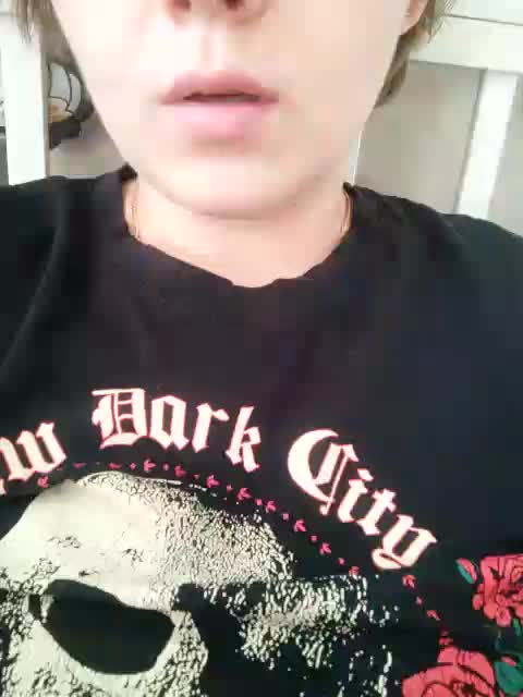 SweetyKitty25 Adult Chat September 17, 2025