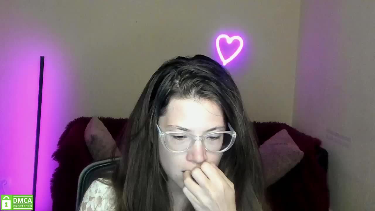 Aliciafolow009 Adult Chat September 17, 2025