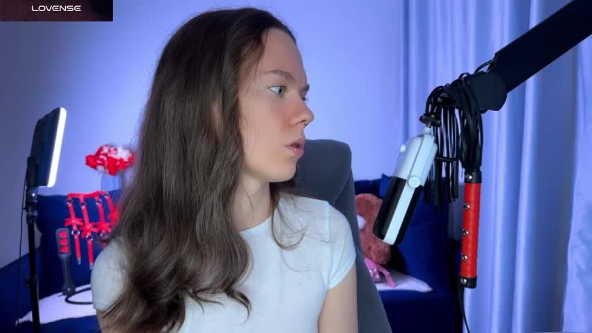 SharkyBaby Adult Chat September 17, 2025