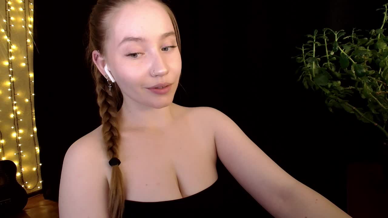 SindiWatson Adult Chat September 17, 2025