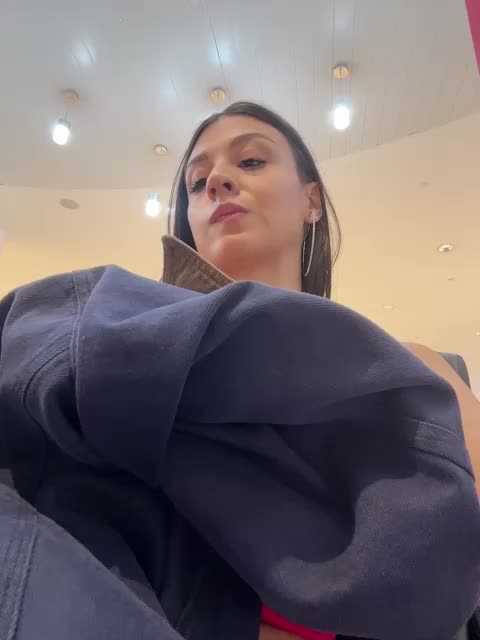 _Meggi_ Adult Chat September 17, 2025