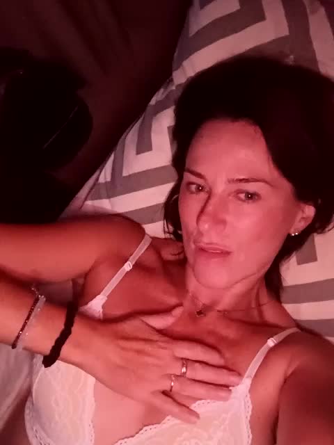 Agnes77 Adult Chat September 17, 2025