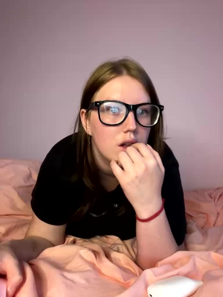 LusciousLady Adult Chat September 17, 2025