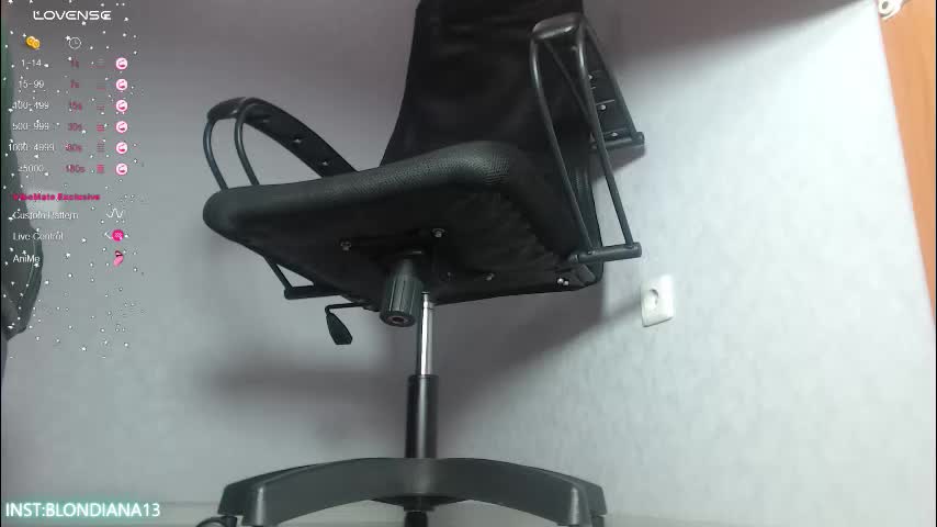 blondiana Adult Chat September 17, 2025