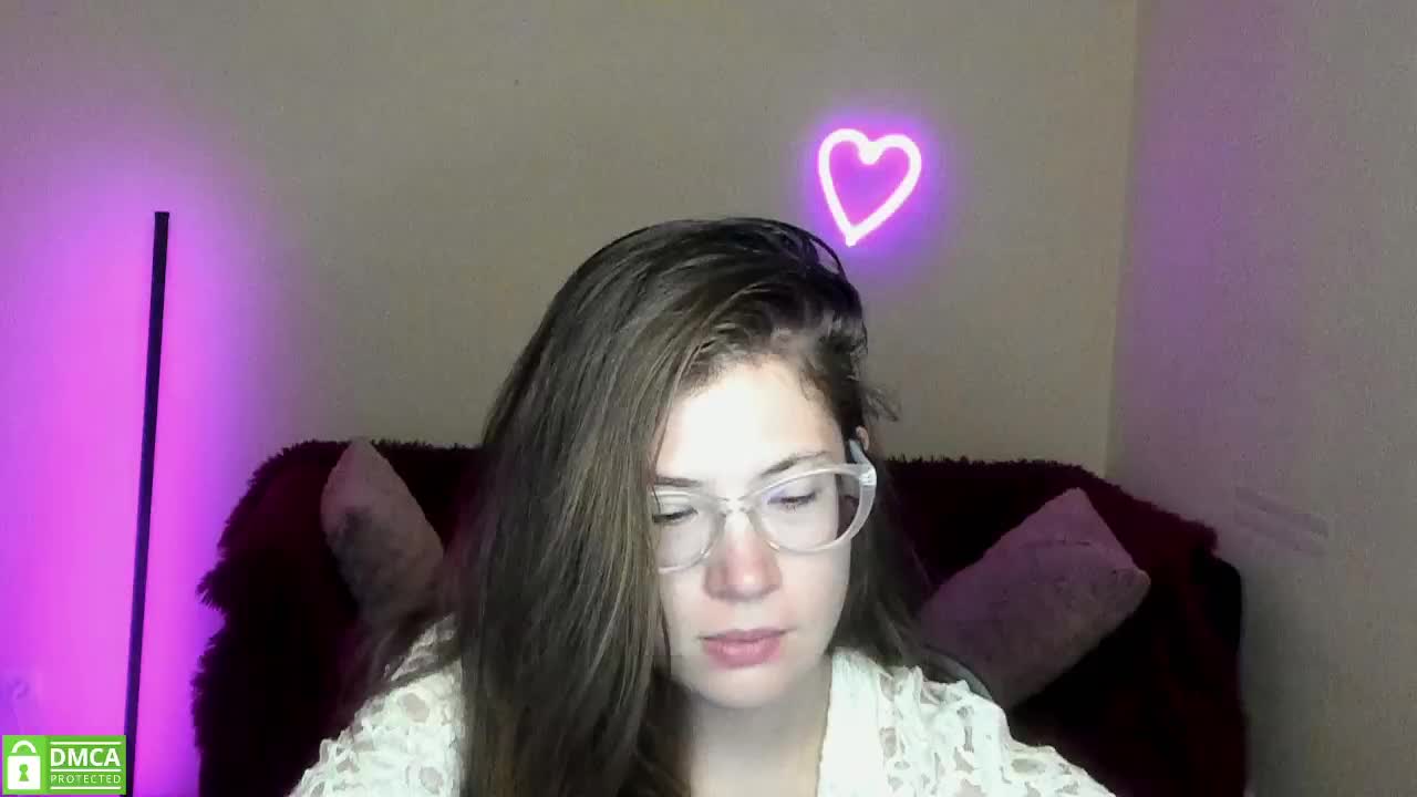 Aliciafolow009 Adult Chat September 17, 2025