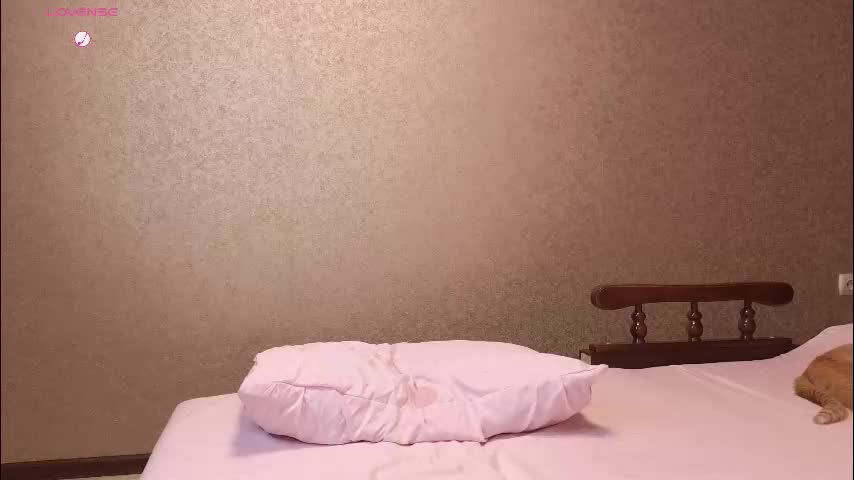 totallytiny_ Adult Chat September 17, 2025