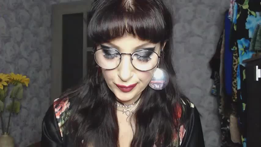 Aziza1 Adult Chat September 17, 2025