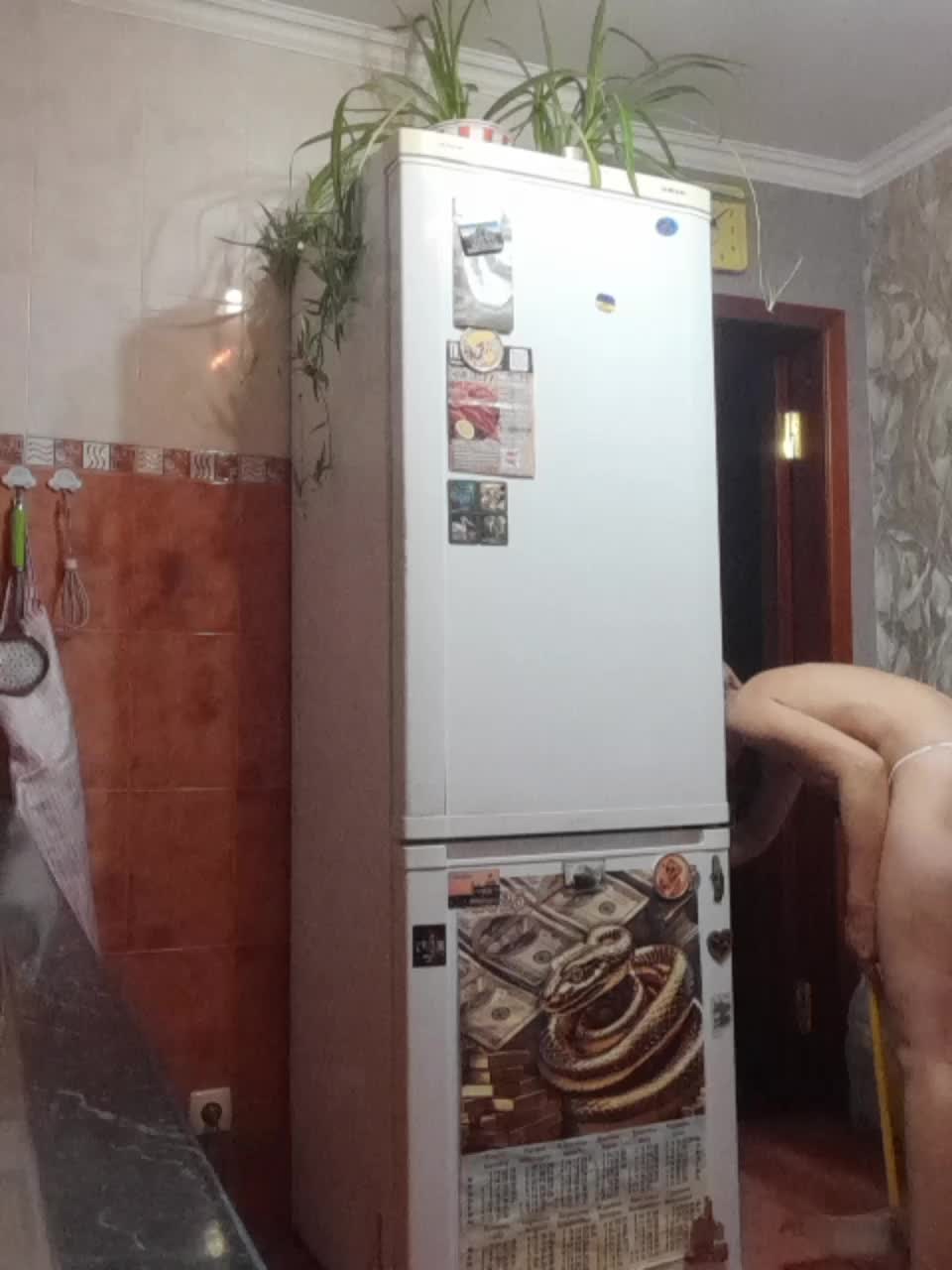 N-I-M-F-O-M-A-N-K-A Adult Chat September 17, 2025