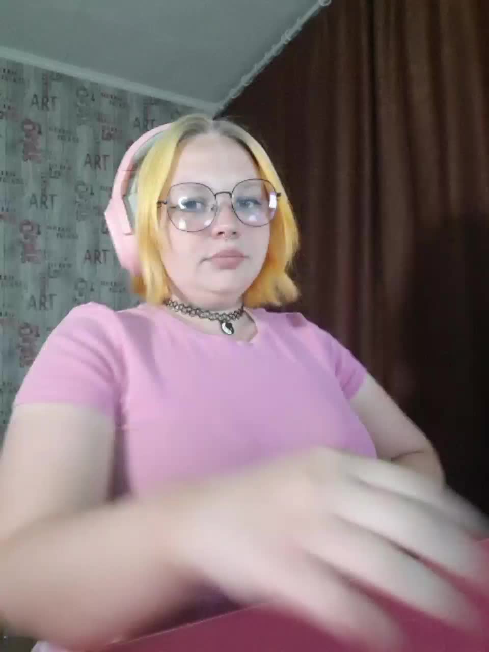 -MeooW- Adult Chat September 17, 2025