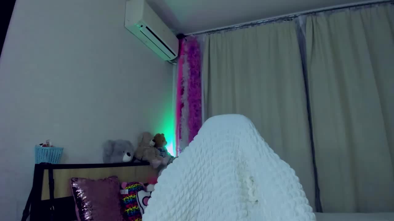 MindyKally Adult Chat September 17, 2025