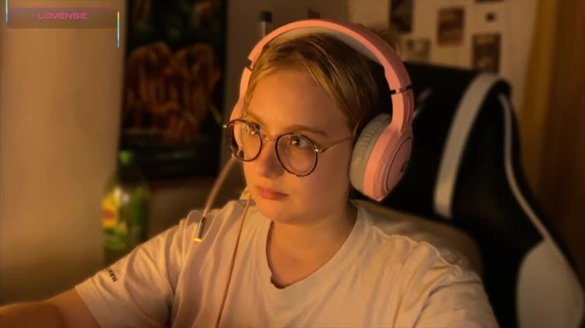 JacyWinslat Adult Chat September 17, 2025