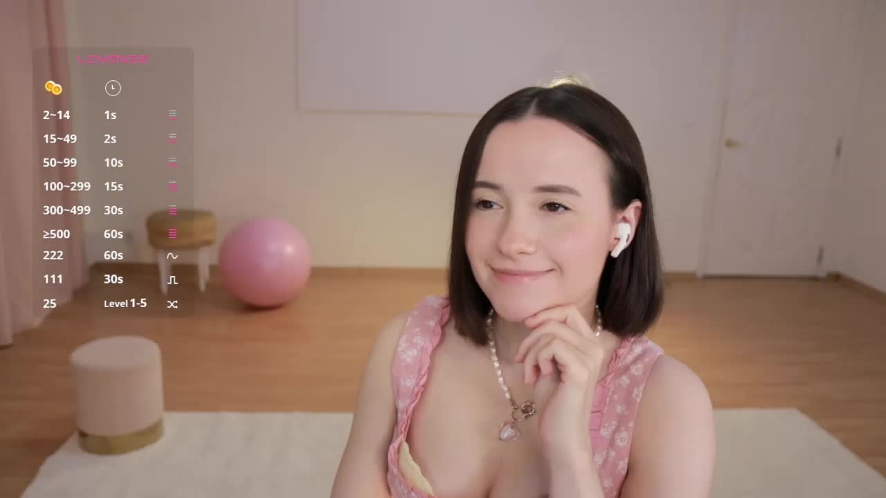 MissEssie Adult Chat September 17, 2025