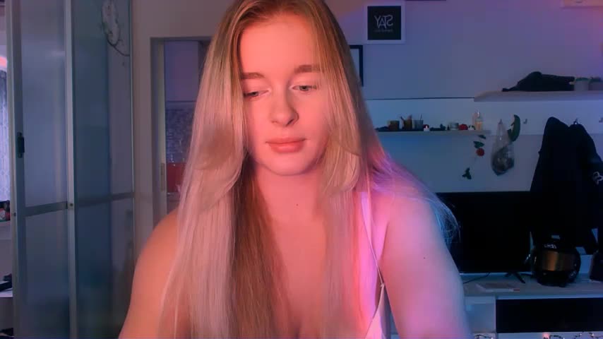 Eva_Jaya Adult Chat September 17, 2025