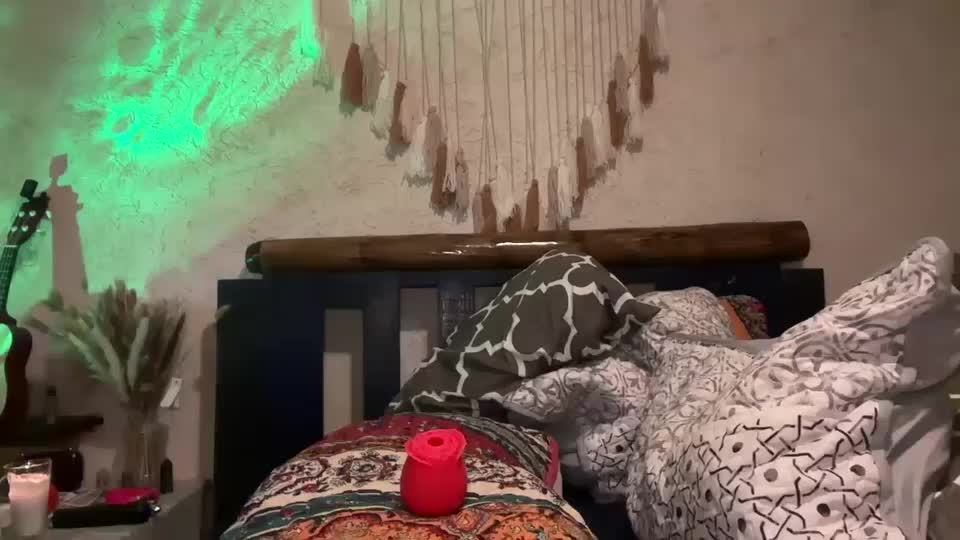 kristi_sinner Adult Chat September 17, 2025