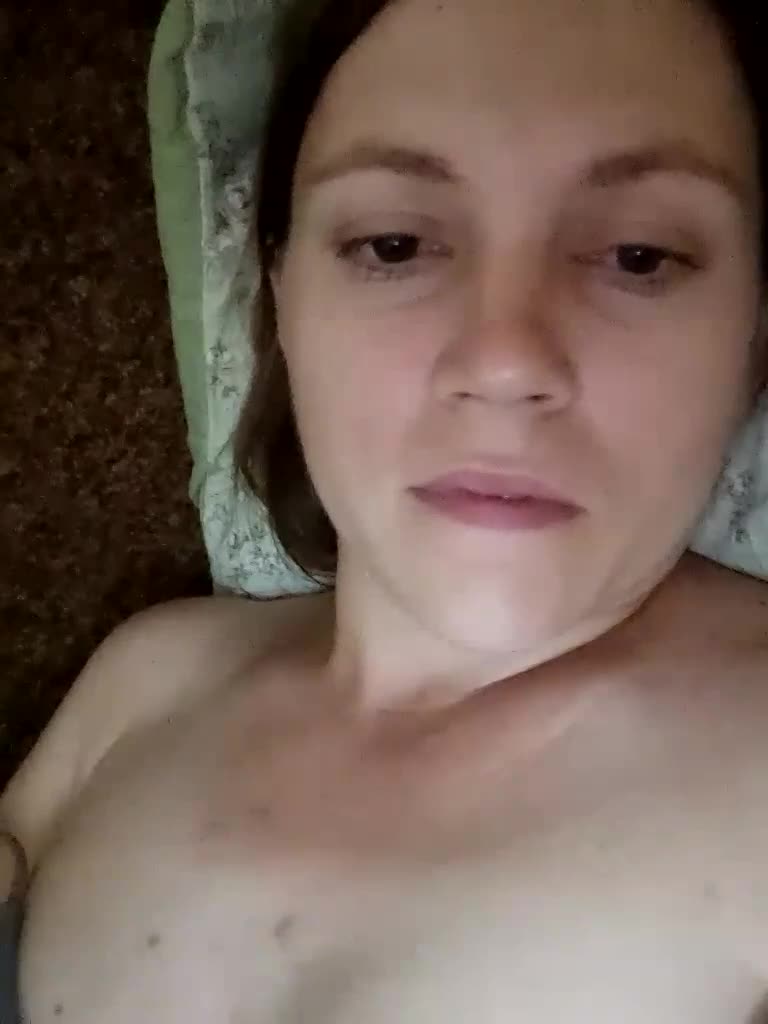 Lola32 Adult Chat September 17, 2025