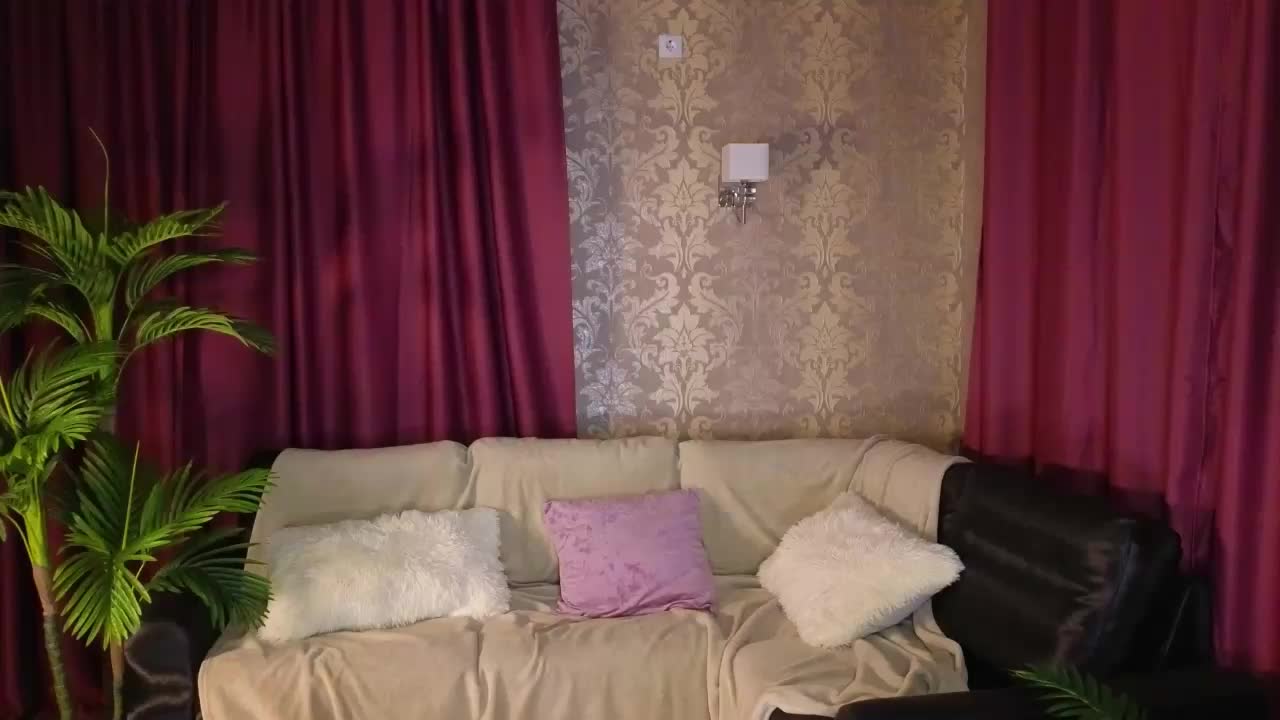 Lilu5107 Adult Chat September 17, 2025