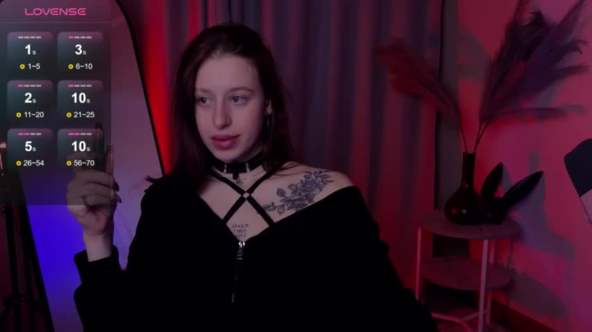 sex_tezzi Adult Chat September 17, 2025