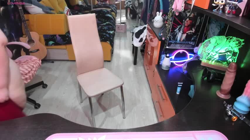 Softie_Sofy Adult Chat September 17, 2025