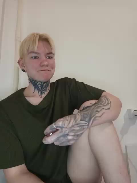 Zhenyya- Adult Chat September 17, 2025