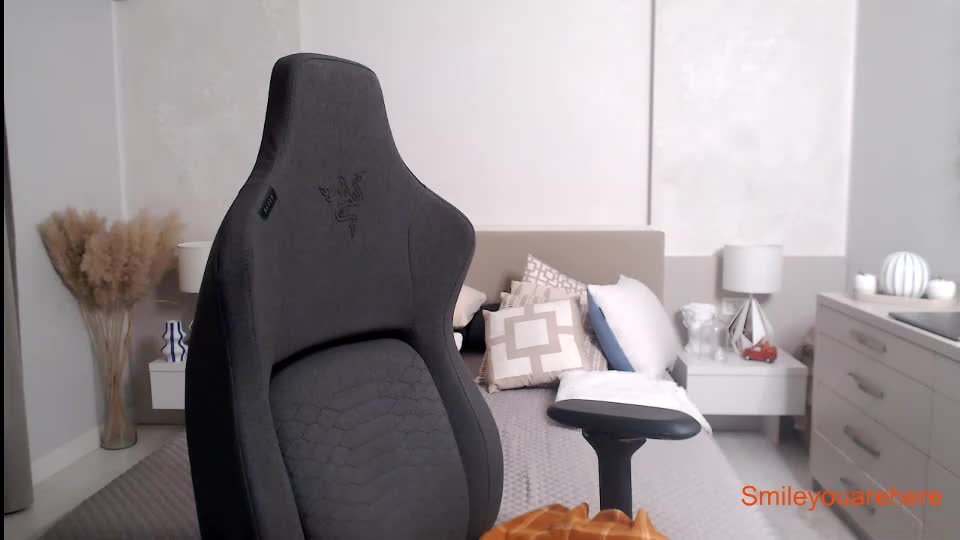 smileyouarehere Adult Chat September 17, 2025