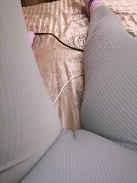 -Tiffany- Adult Chat September 17, 2025