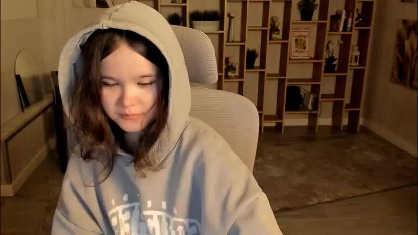 elainebeness Adult Chat September 17, 2025