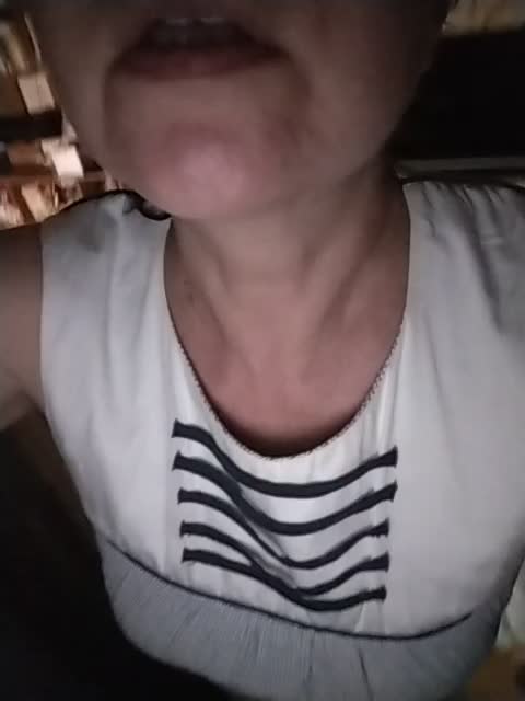 Chloe25 Adult Chat September 17, 2025