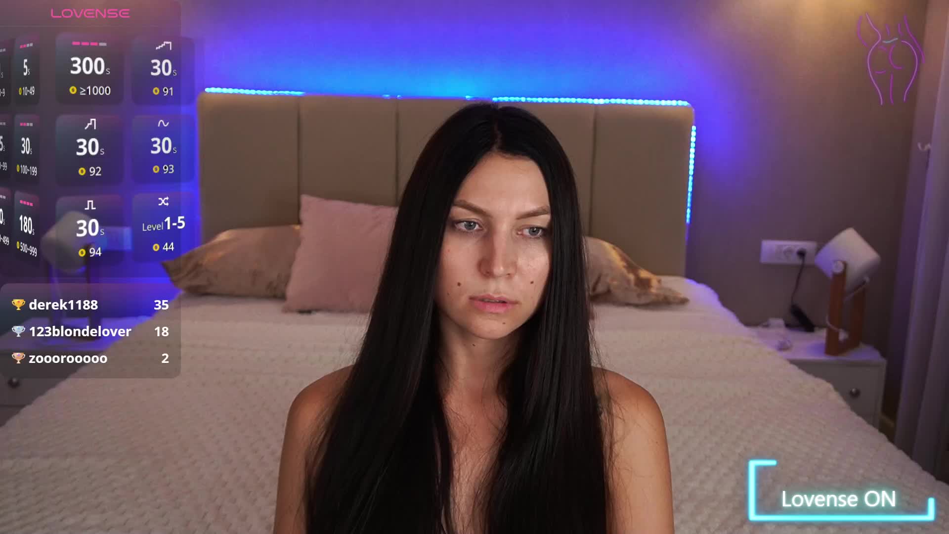 EliseVelour Adult Chat September 17, 2025