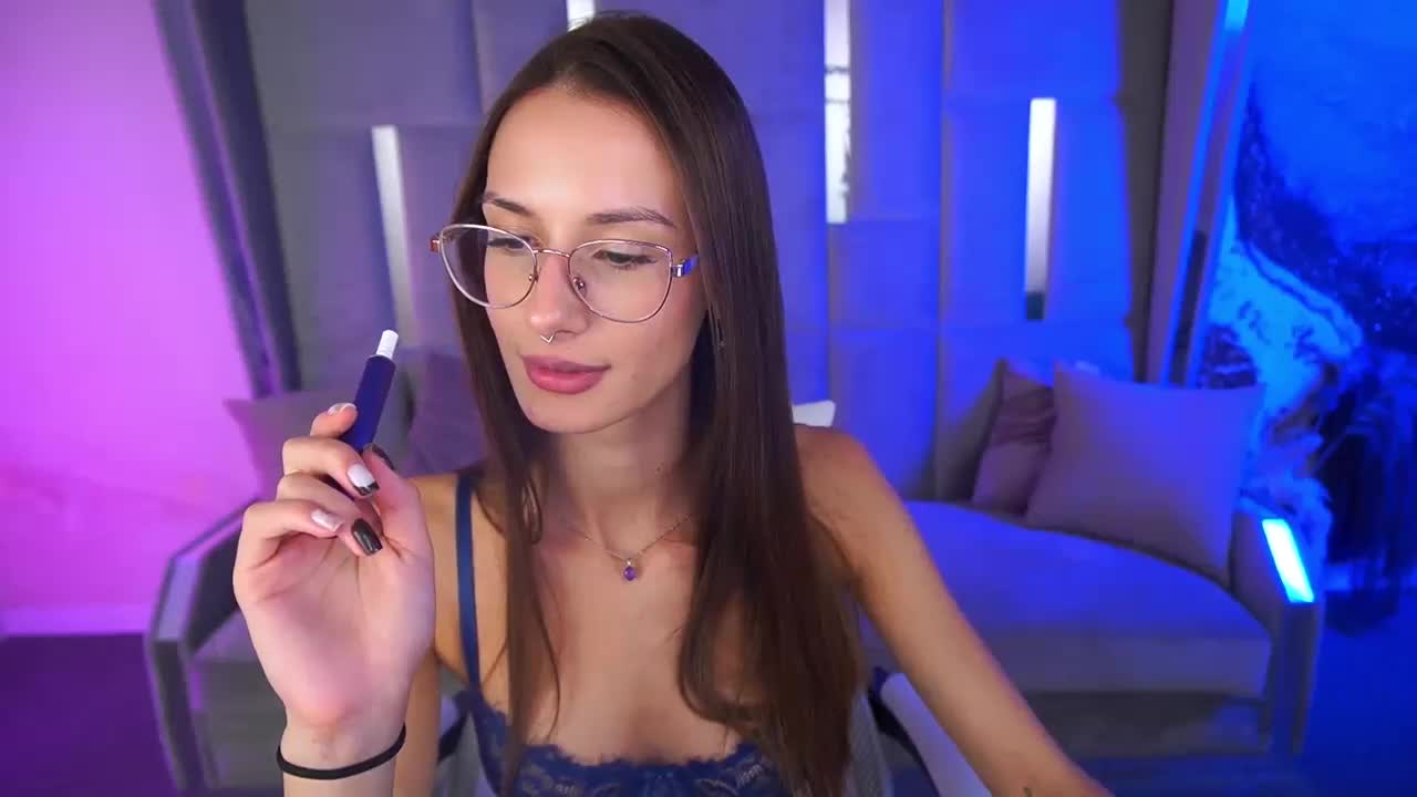 CozyMell Adult Chat September 17, 2025