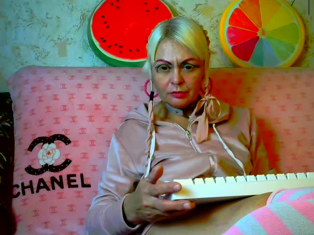 GardenerofIllusions Adult Chat September 17, 2025