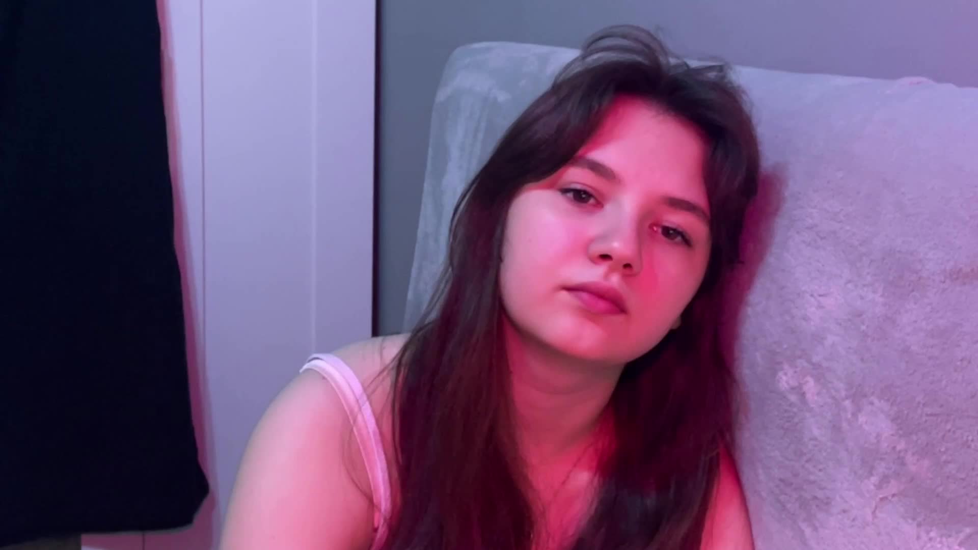 AlisaRichGold Adult Chat September 17, 2025