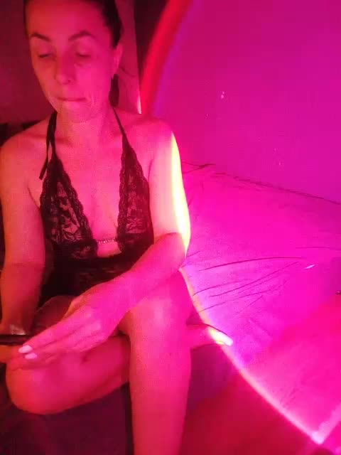 _SENORiTA_ Adult Chat September 17, 2025