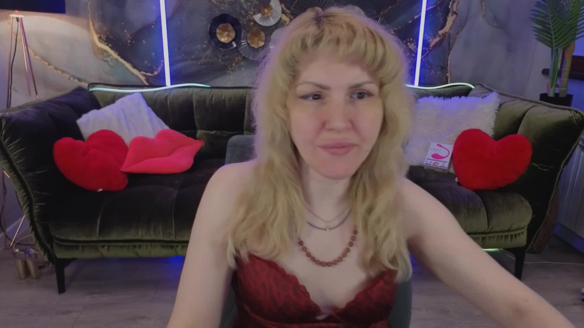 NatalyChanel Adult Chat September 17, 2025