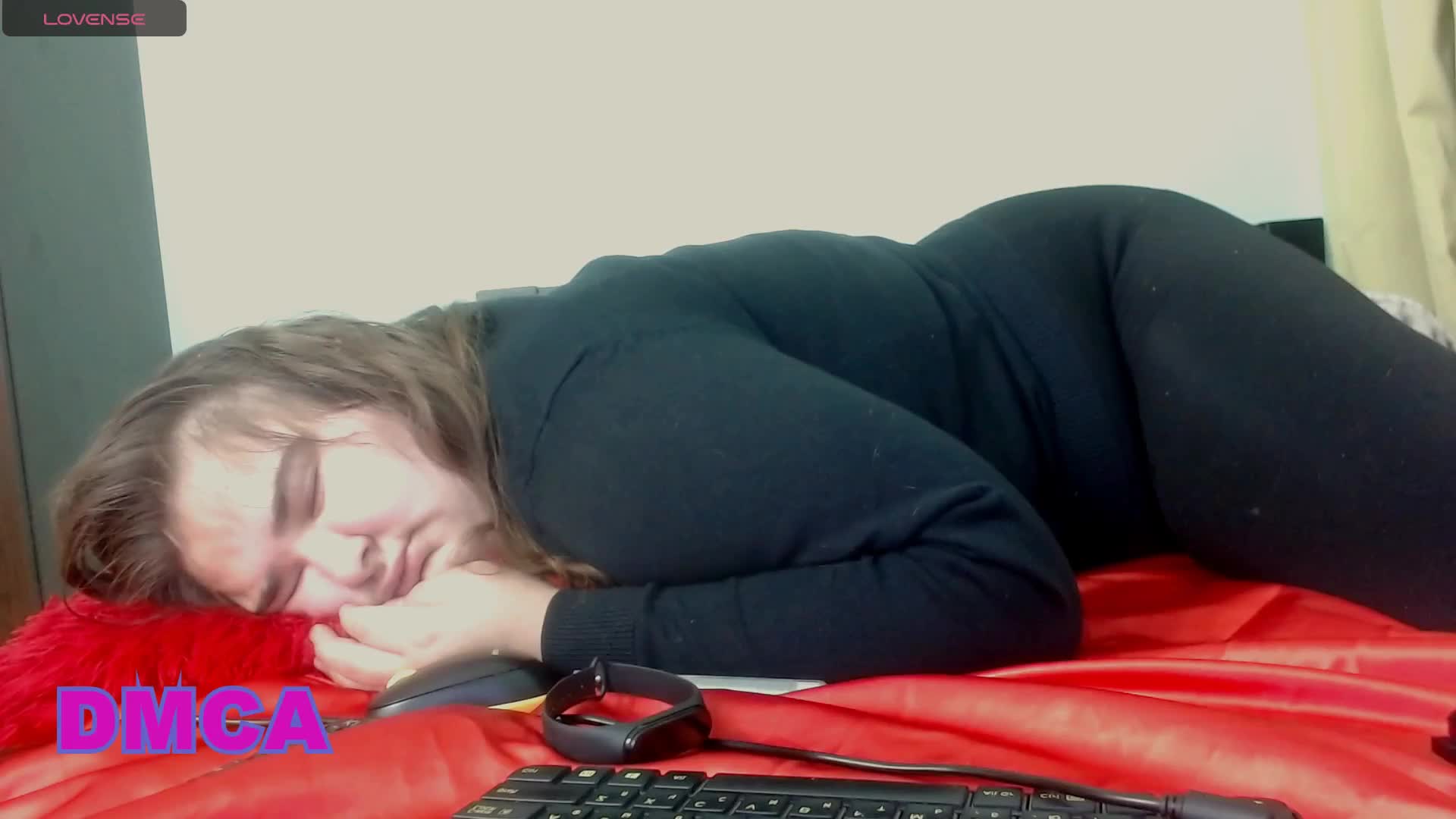 sweet-dream-foxx Adult Chat September 17, 2025