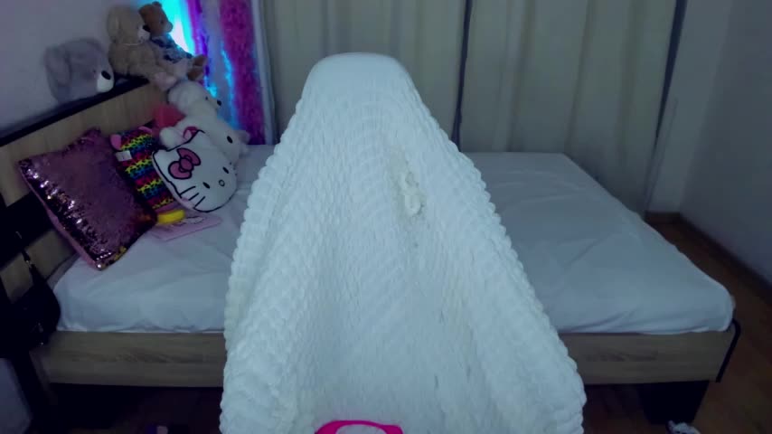 ElinOceanX Adult Chat September 16, 2025