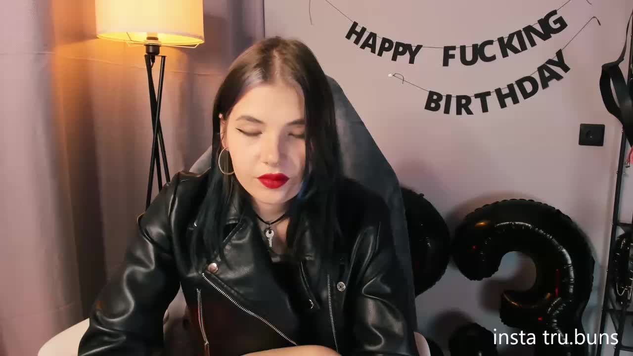 AnnaOreo Adult Chat September 17, 2025