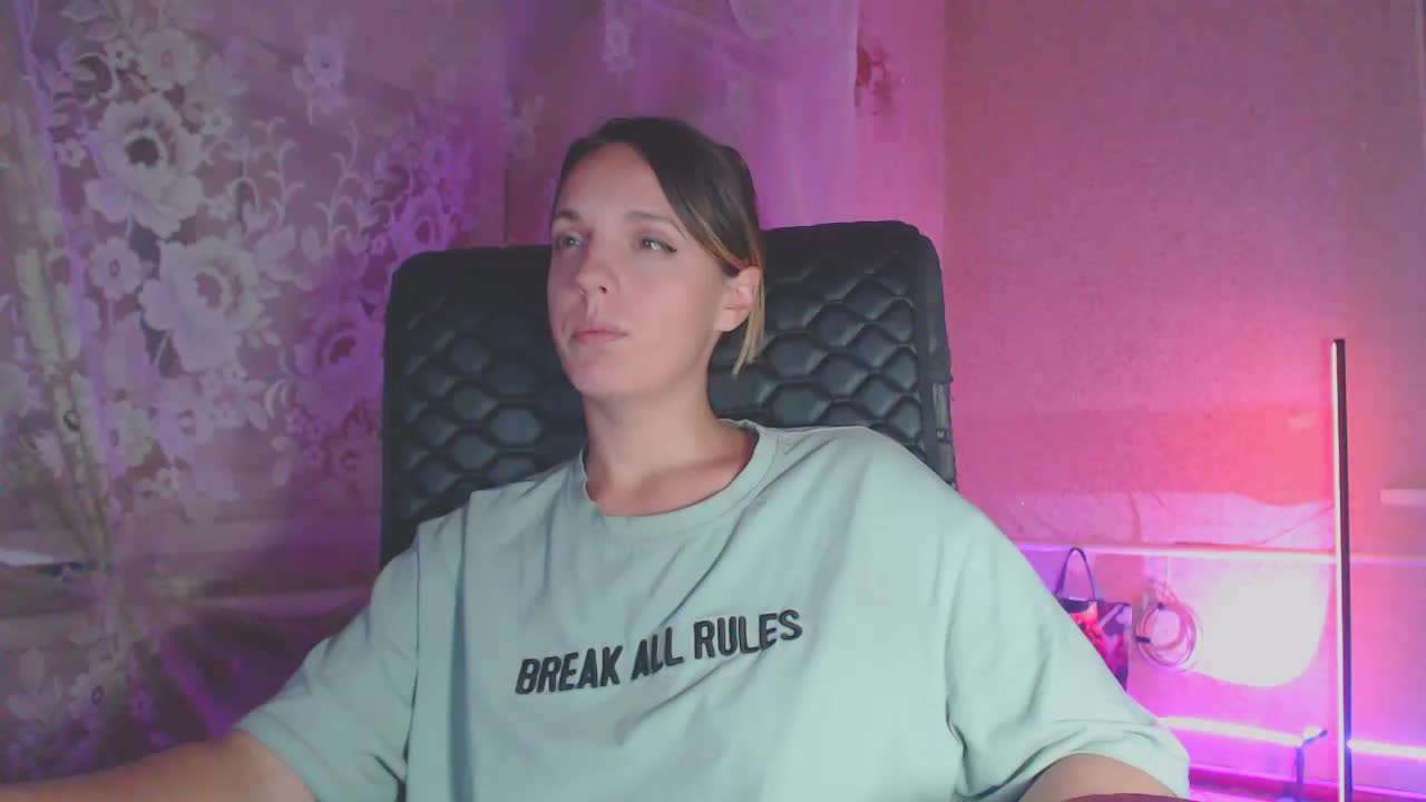 Babymuro4ka Adult Chat September 17, 2025