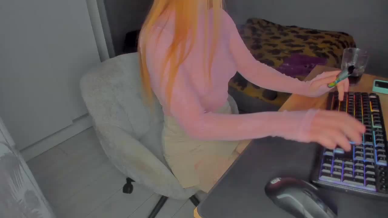 LoveLYYk Adult Chat September 17, 2025