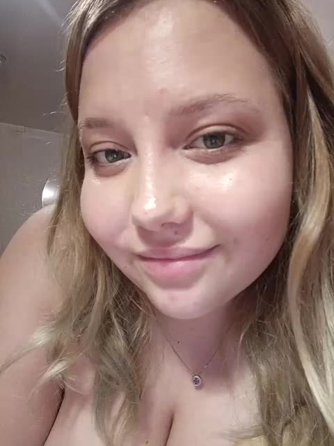 Skujnaya Adult Chat September 17, 2025